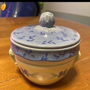 Vintage Pfaltzgraff summer breeze sugar bowl with lid